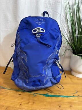 Used Hiking Backpacks for Sale up to 90% Off: Poshmark Used Hiking Backpacks for Sale up to 90% Off: Poshmark